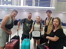 เรียกรถเหมาโทร.0947755985